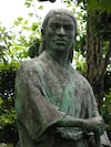 由比正雪の銅像（菩提樹院／静岡県静岡市葵区）
