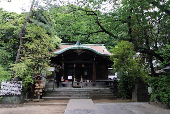 御田八幡神社（東京都港区三田。高田郡兵衛が正装で討入後の赤穂浪士を迎えた場所。赤穂浪士は取り合うことがなかった）